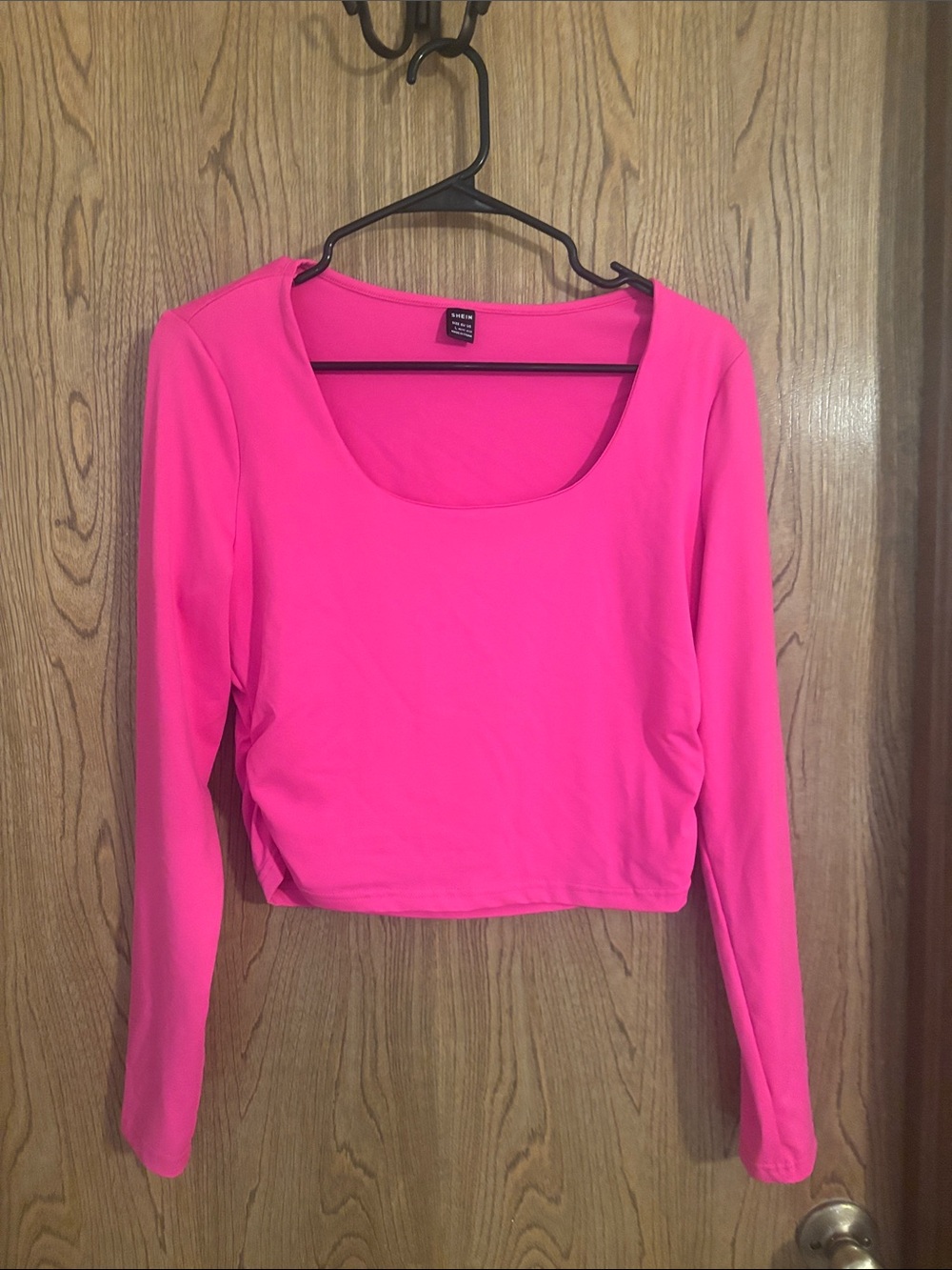 SHEIN Bright Hot Pink Long Sleeve Scoop Neck Crop Top